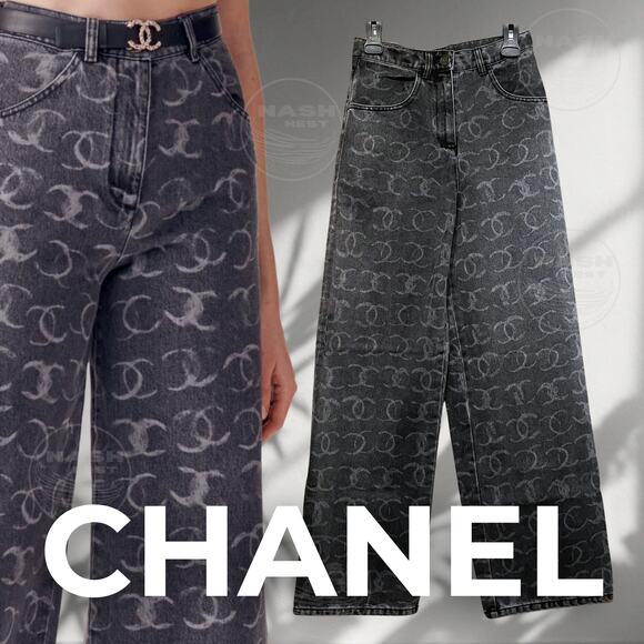 CHANEL 23B 2024 Runway Jeans 34 FR | Black Denim, White CC Logo, Baggy Oversized - Picture 1 of 16